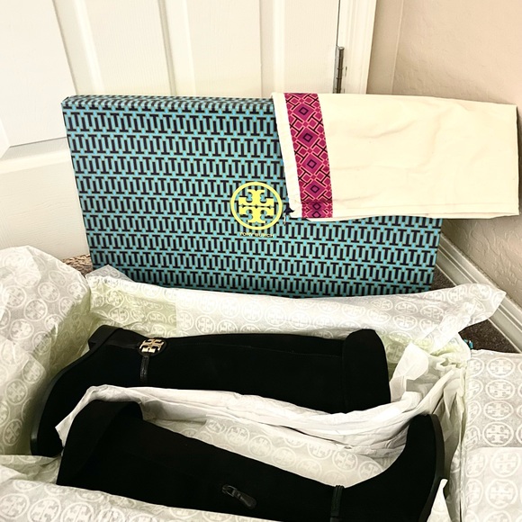 TORY BURCH MILLER BLACK SUEDE OVER THE KNEE BOOTS 5.5 & Dust Bag NEW - Picture 9 of 11